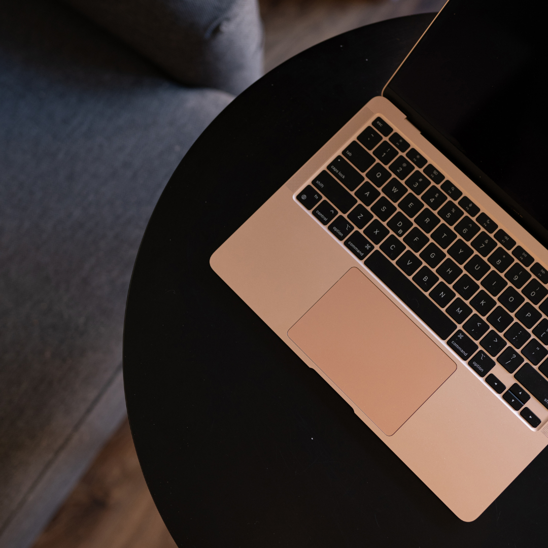How to use AI to build a faceless business